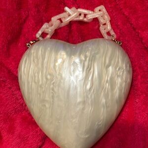 Heart-Shaped Pearl White Handbag